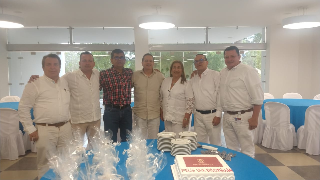 Tamil Barón, Yovany Bonilla, Pablo Bahamón, Nelson Perdomo, Nidia Guzmán, Bjairo González y Desiderio Olarte.